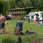 Hotel Lavka Park Skochovice Vrane nad Vltavou