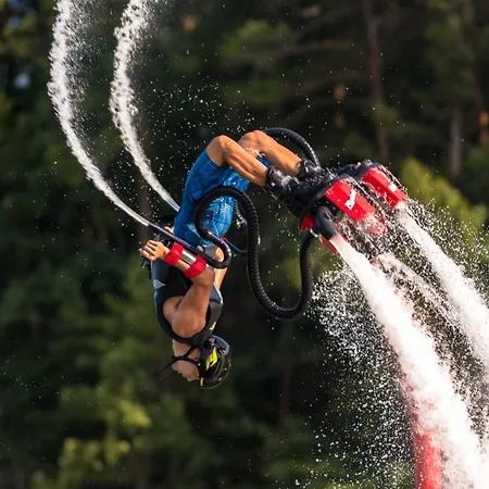 Lavka Park Skochovice ホテル