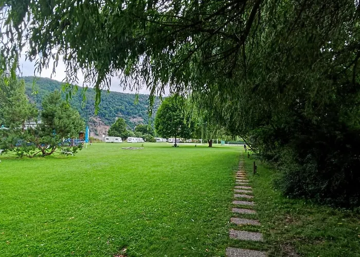 Lavka Park Skochovice * Vrané nad Vltavou